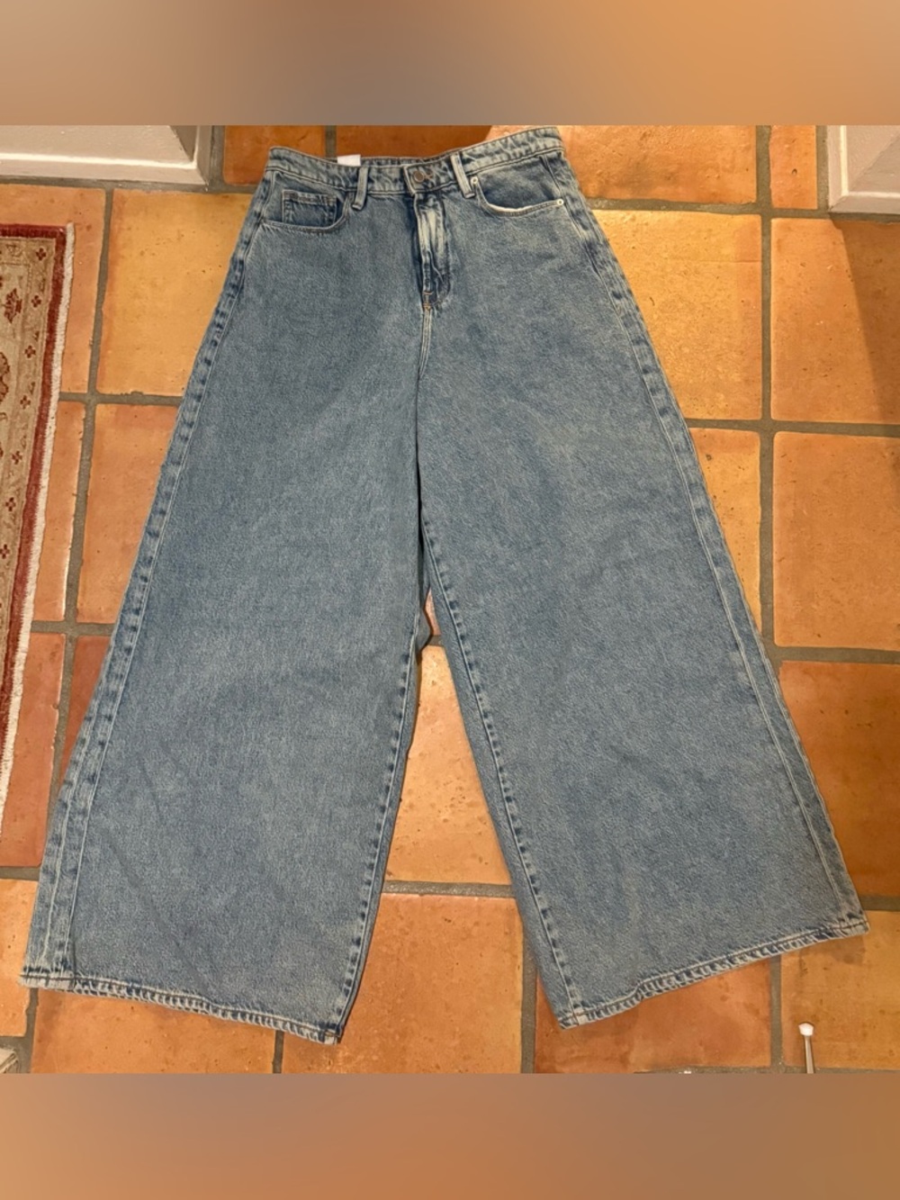 Good American Extreme Wide Jeans
